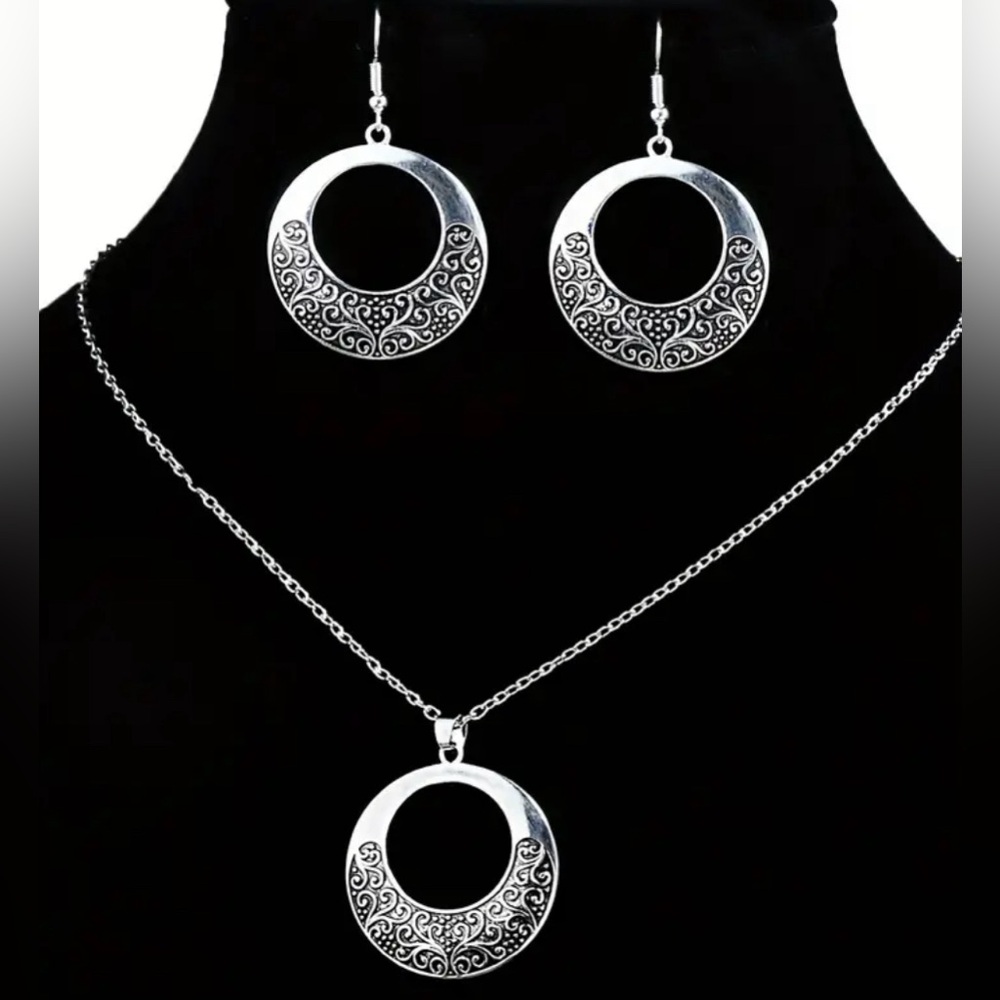 Vintage Style jewelry set